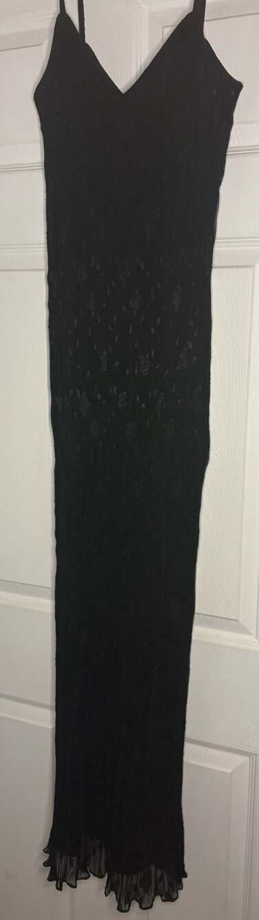 BB/Collections Black Textured Floral Maxi Dress with Ruffle Hem